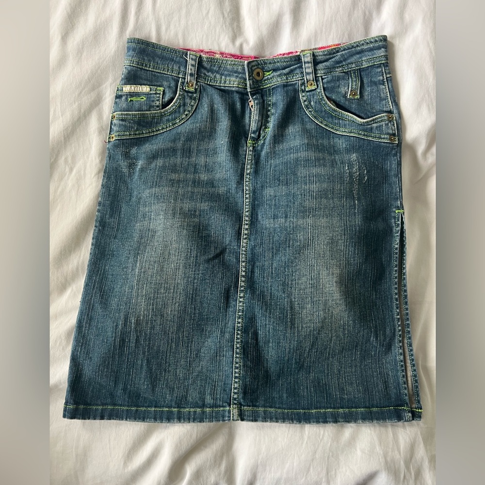 Vintage Dolce & Gabanna denim knee length skirt with slit
